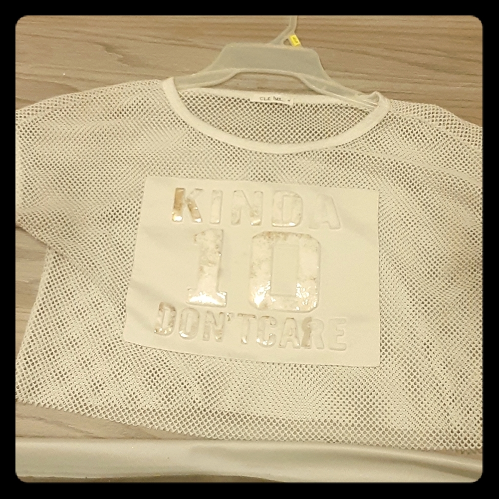 A i dont care see throw crop top